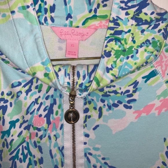 Discontinued Lilly Pulitzer Patterned Quarter Zip! - Picture 2 of 3